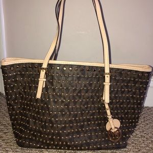 Michael Kohrs tote